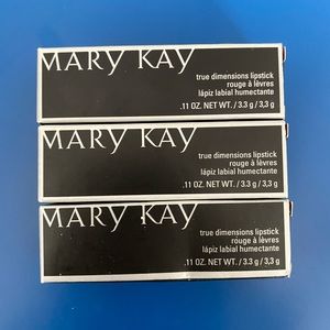Mary Kay true dimensions lipstick (3 in 1 deal)